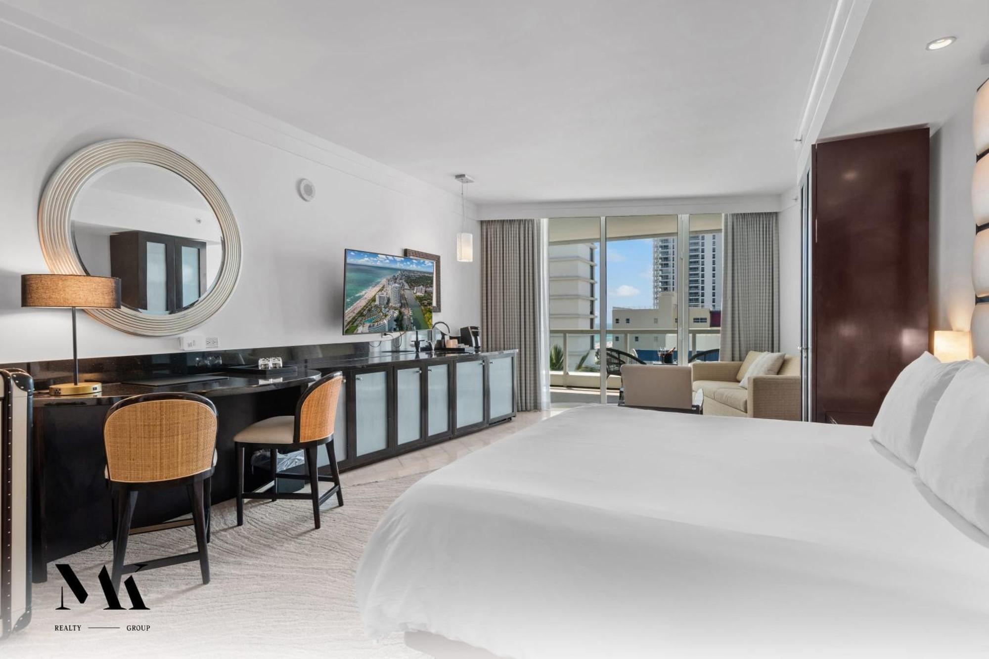 Fontainebleau Resort Balcony W Ocean And City View 마이애미 비치 외부 사진