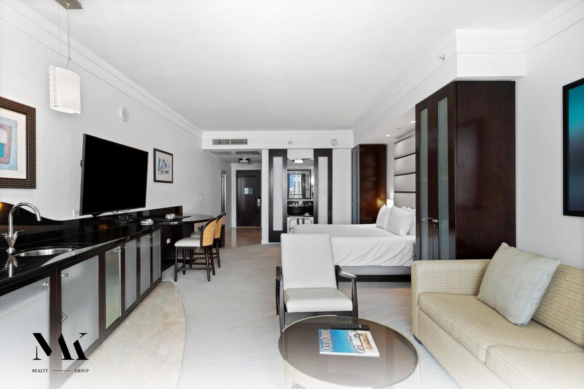 Fontainebleau Resort Balcony W Ocean And City View 마이애미 비치 외부 사진