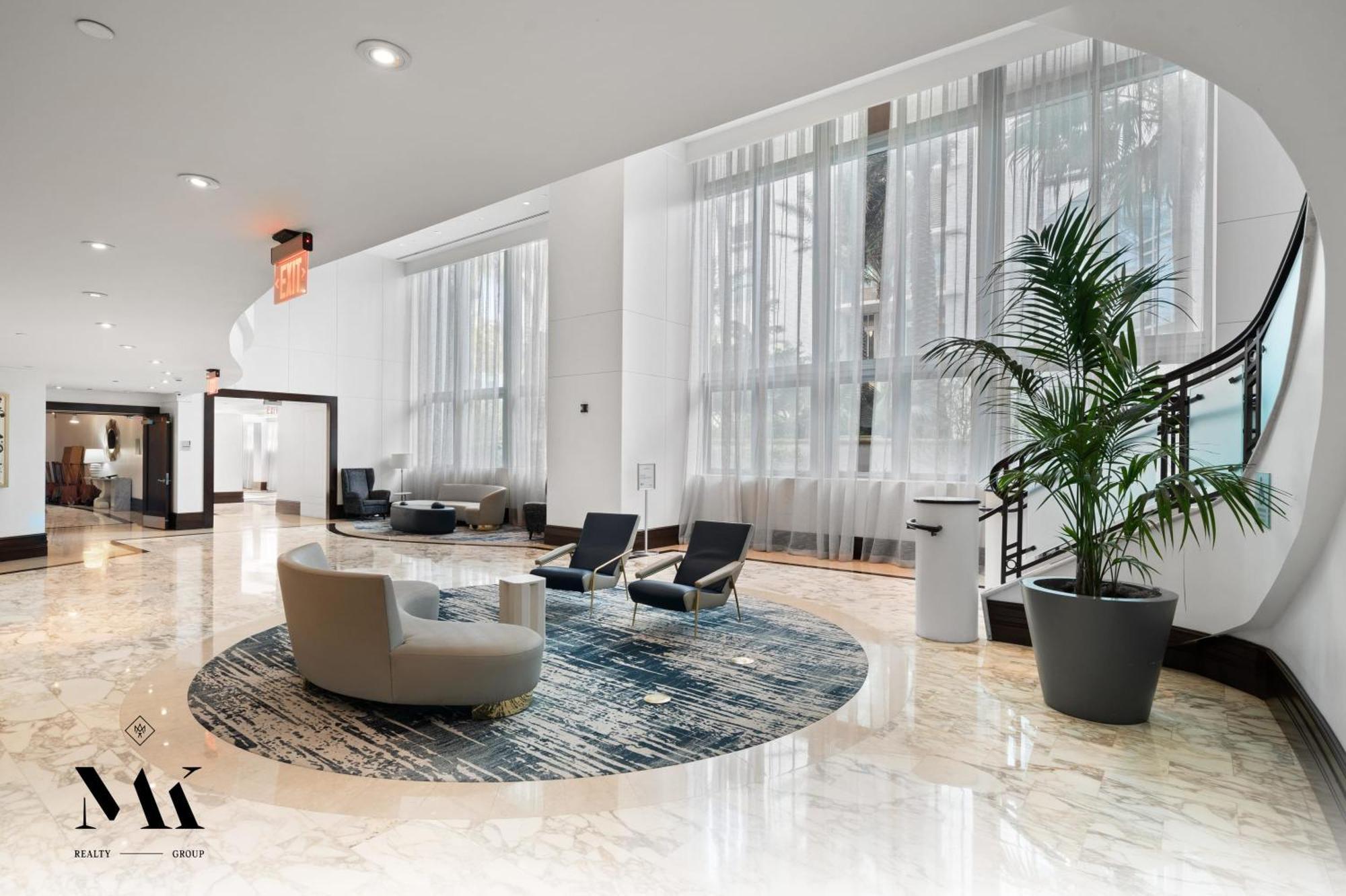 Fontainebleau Resort Balcony W Ocean And City View 마이애미 비치 외부 사진